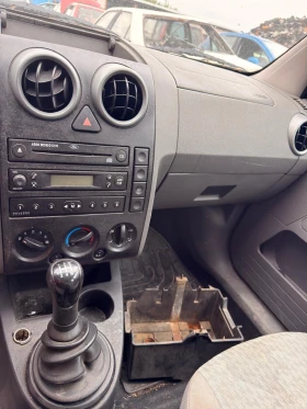 Ford Fusion - 11 € - 31540574 9