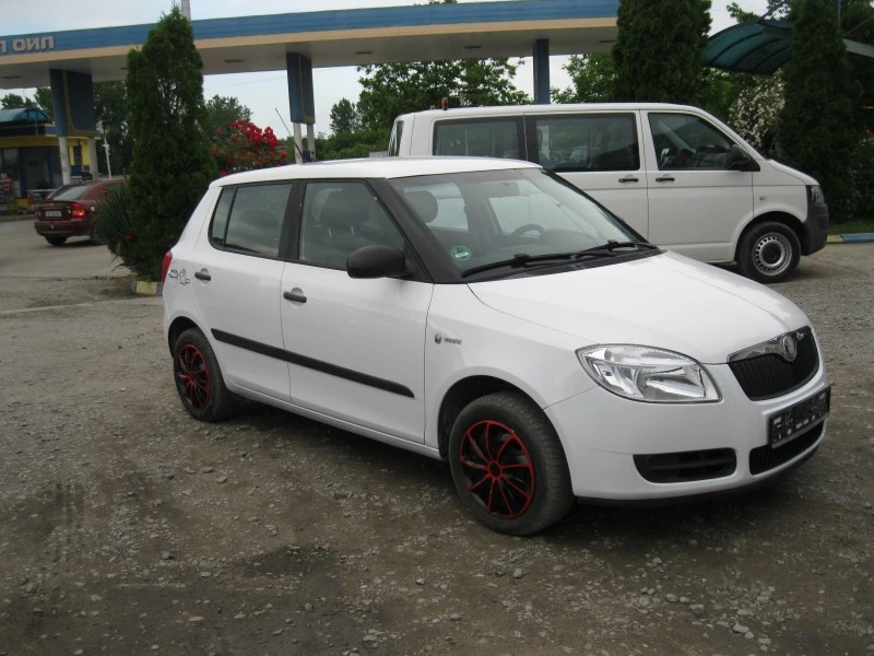 Skoda Fabia Cool Edition, снимка 3 - Автомобили и джипове - 45673160