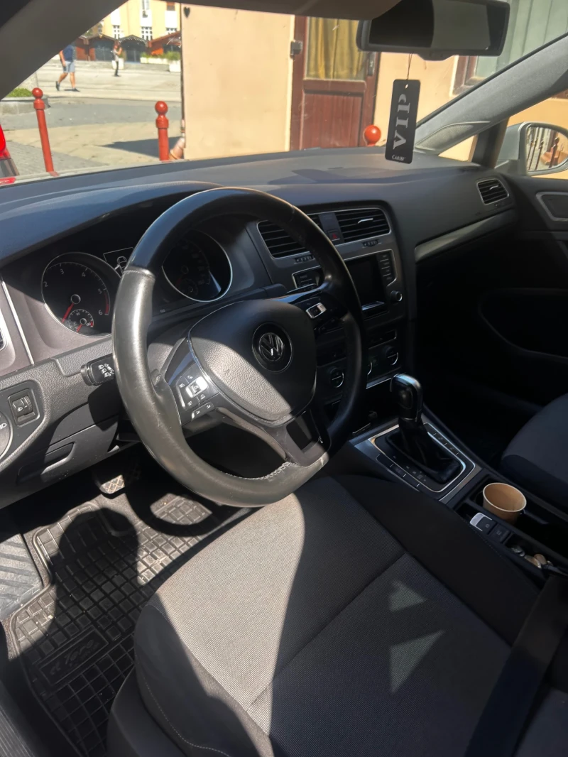 VW Golf, снимка 6 - Автомобили и джипове - 48120729