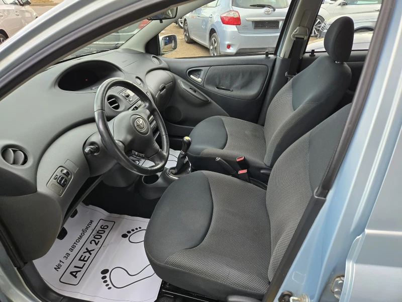 Toyota Yaris, снимка 5 - Автомобили и джипове - 48298744