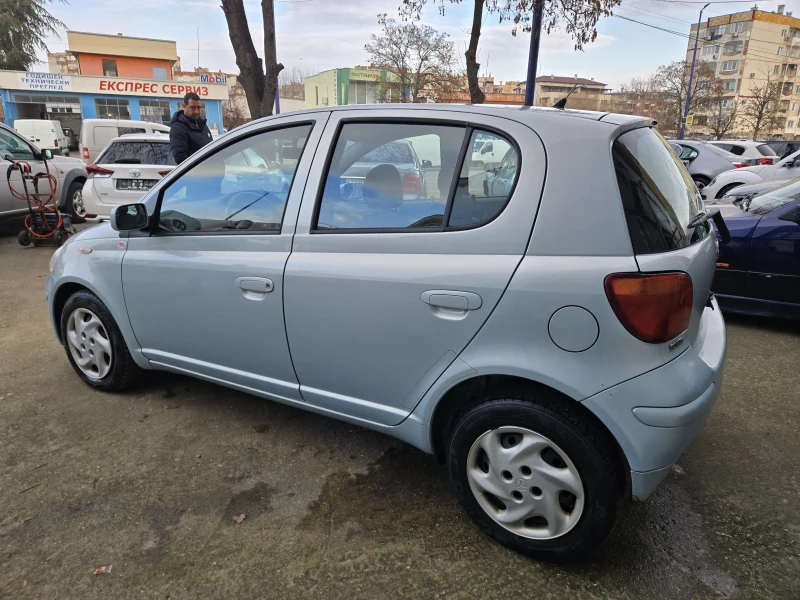 Toyota Yaris, снимка 4 - Автомобили и джипове - 48298744