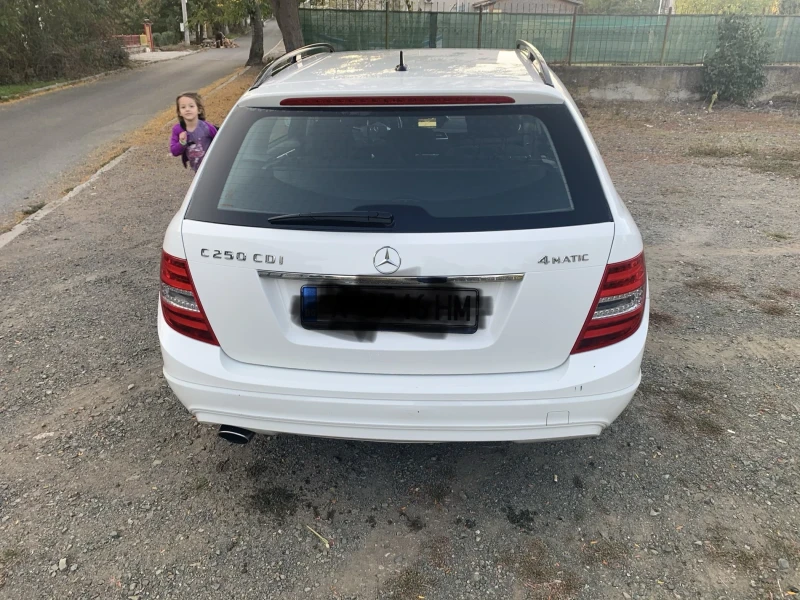 Mercedes-Benz C 250 250 CDI 4 Matic, снимка 7 - Автомобили и джипове - 48510887