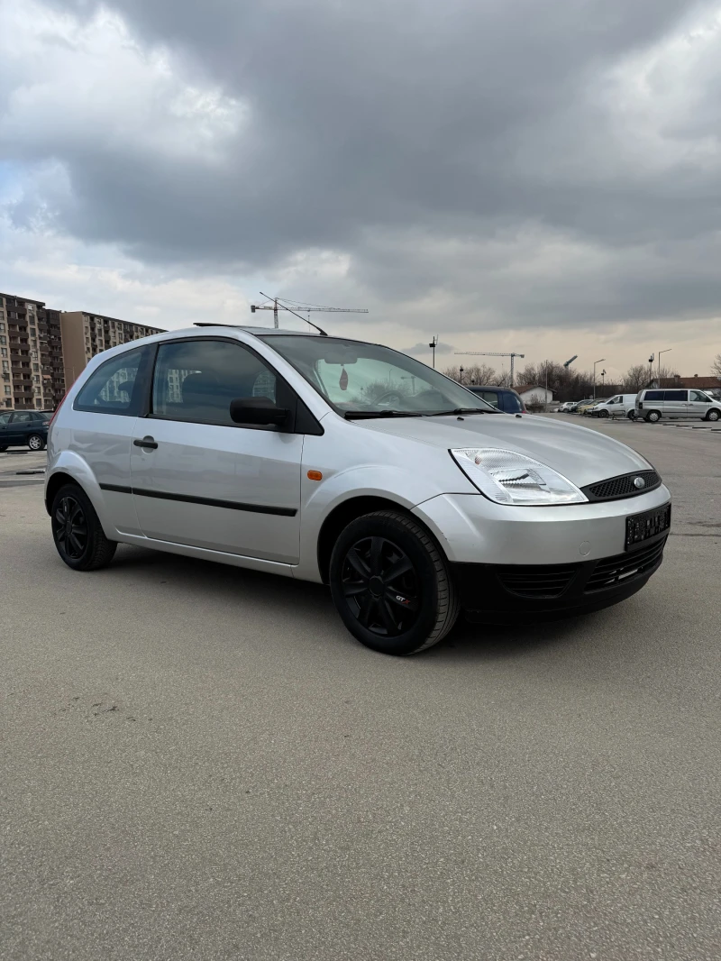 Ford Fiesta 1.4i УНИКАТ, снимка 3 - Автомобили и джипове - 48950496