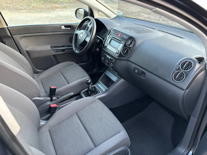 VW Golf Plus 1.9ТДИ 90КОНЯ, снимка 11 - Автомобили и джипове - 49601834