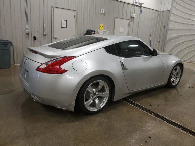 Nissan 370Z * Възможност за Лизинг* , снимка 4 - Автомобили и джипове - 49229169