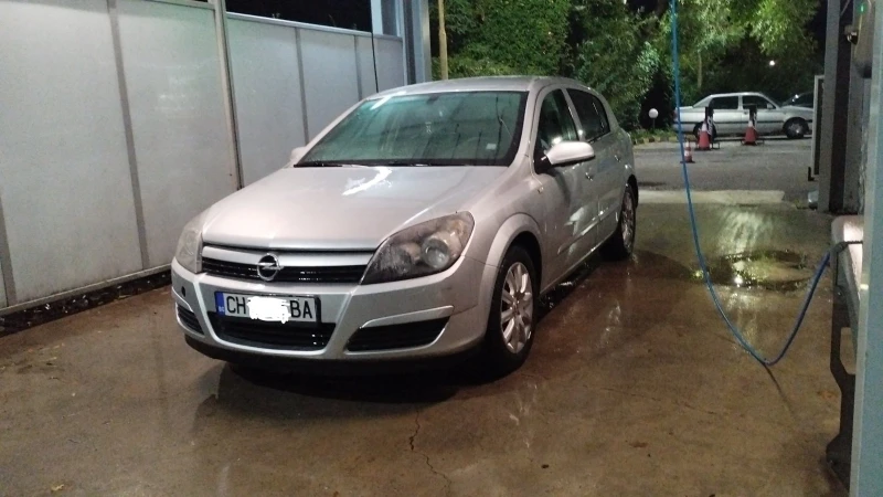 Opel Astra, снимка 2 - Автомобили и джипове - 49457361