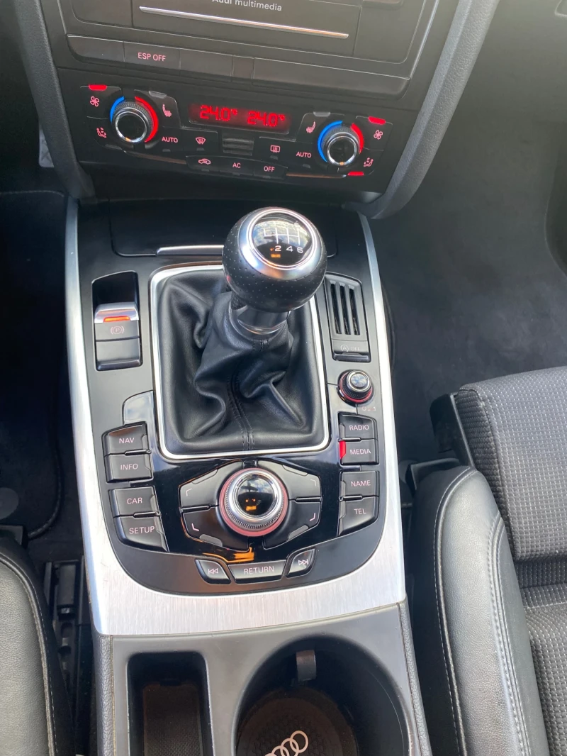 Audi A4 АУДИ  А4 Б8 S-LINE 2.0TDI, снимка 13 - Автомобили и джипове - 52408343