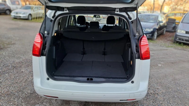 Peugeot 5008 ПЪЛНА СЕРВИЗНА ИСТОРИЯ , снимка 16 - Автомобили и джипове - 52419206