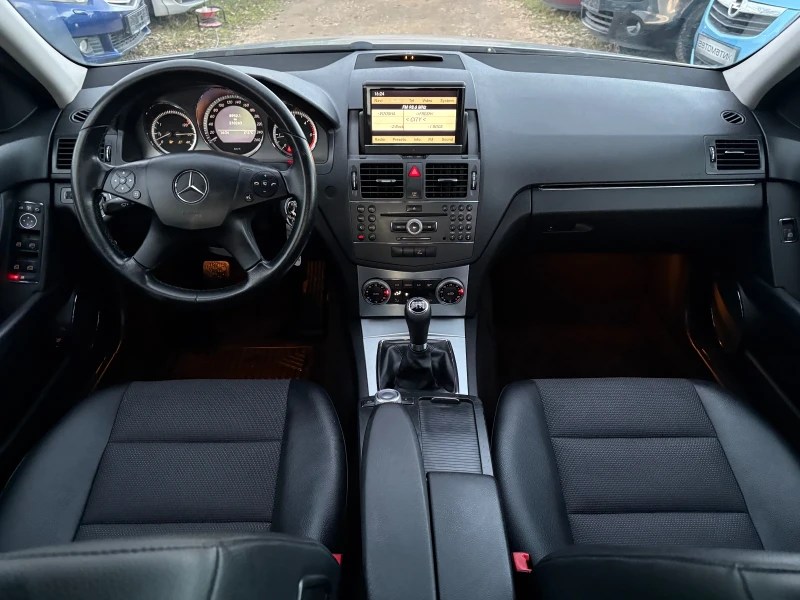 Mercedes-Benz C 220 170кс AVANTGARDE НАВИГАЦИЯ ПАРКТРОНИК, снимка 9 - Автомобили и джипове - 52566336