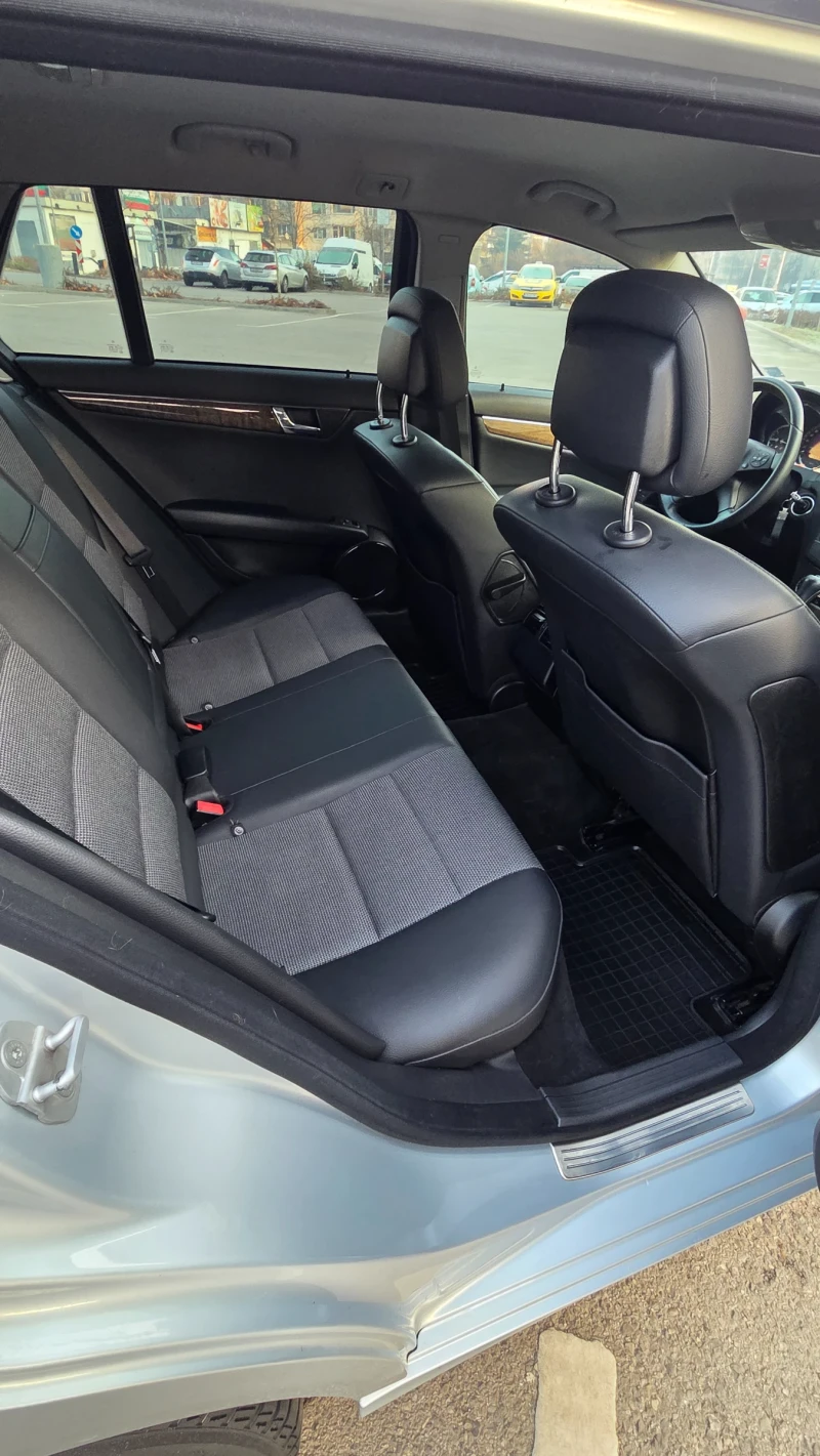 Mercedes-Benz C 350 CDI 4MATIC, снимка 13 - Автомобили и джипове - 53089639