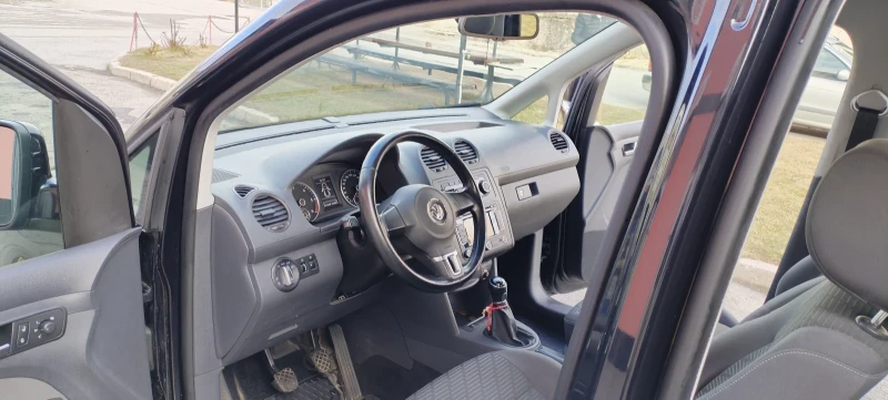 VW Caddy 4 motion Life Comfort Line 6 ск., снимка 14 - Автомобили и джипове - 53469344