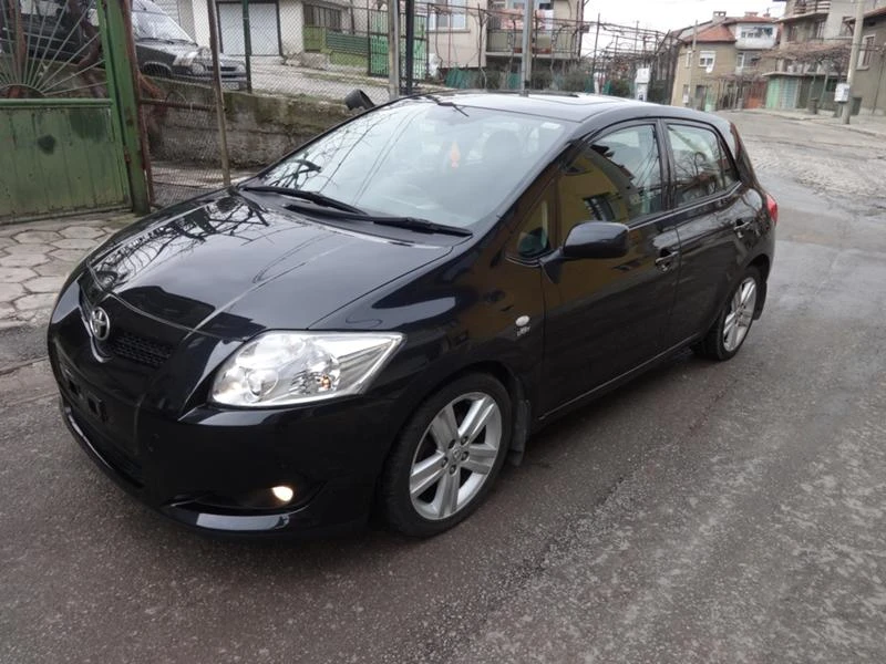Toyota Auris 2.2D-CAT 177 navi | Mobile.bg   3