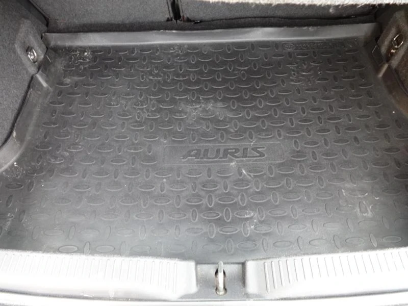 Toyota Auris 2.2D-CAT 177 navi | Mobile.bg   5