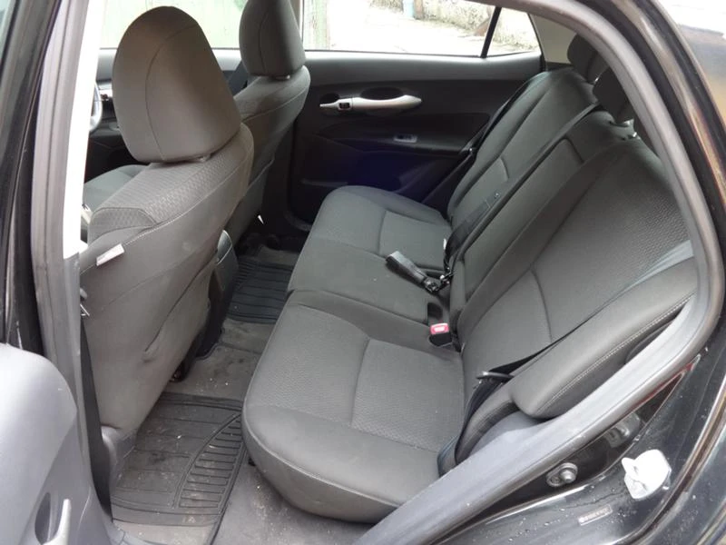 Toyota Auris 2.2D-CAT 177 navi | Mobile.bg   7