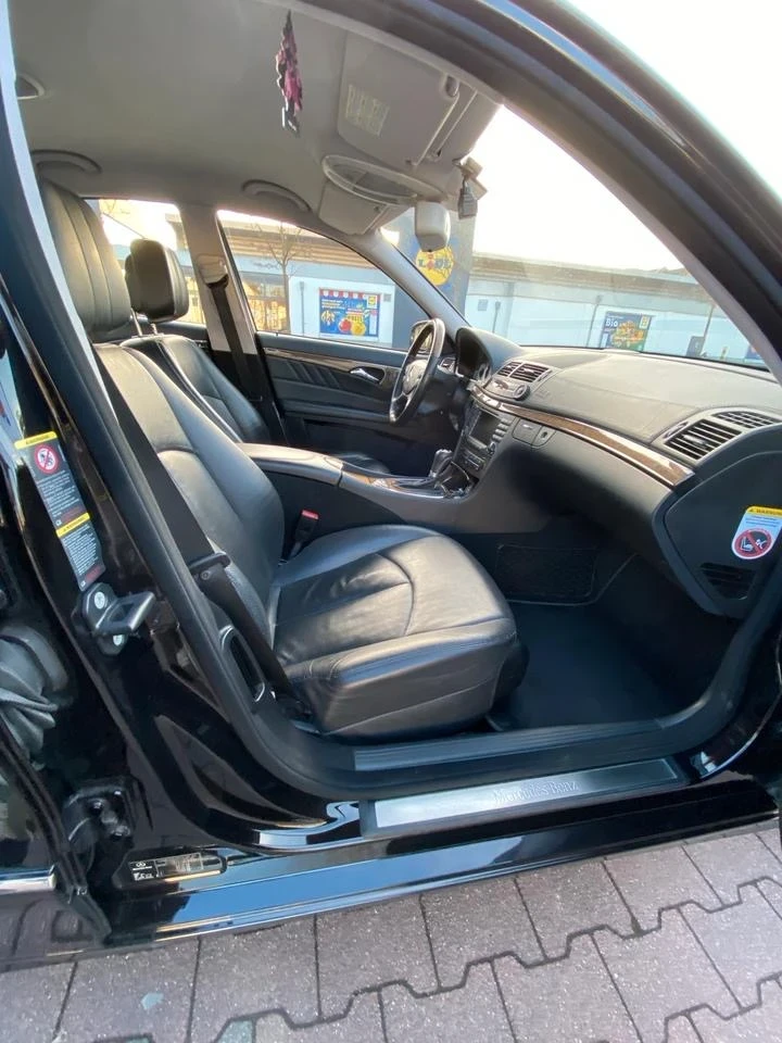 Mercedes-Benz E 500, снимка 9 - Автомобили и джипове - 53579685