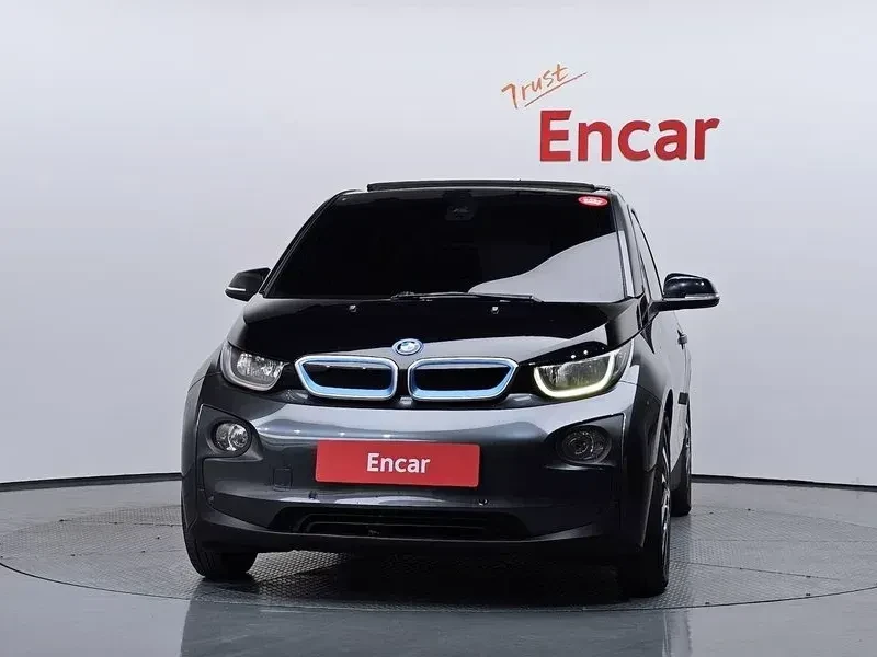 BMW i3 * Camera* Navi, снимка 2 - Автомобили и джипове - 55059401