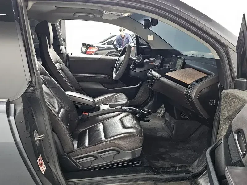 BMW i3 * Camera* Navi, снимка 7 - Автомобили и джипове - 55059401