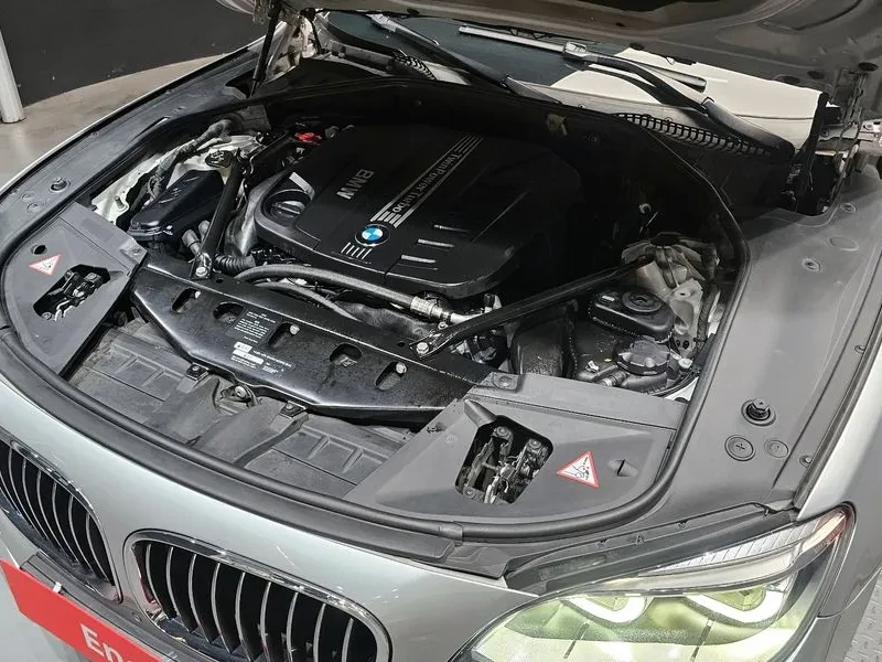 BMW 730 xDrive, снимка 6 - Автомобили и джипове - 55349334
