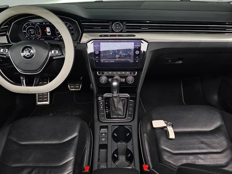 VW Arteon 2.0 Tdi Premium, снимка 7 - Автомобили и джипове - 55889082