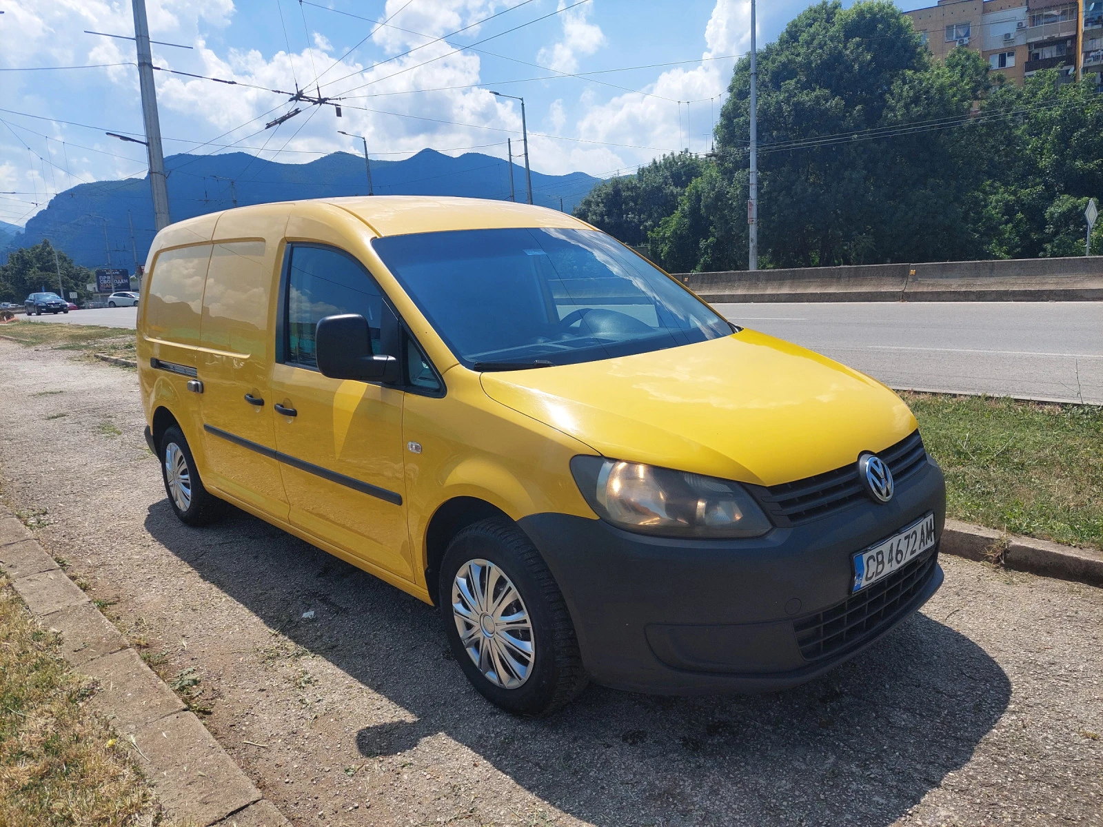 VW Caddy Maksi 1.6td   101 ps  - изображение 2