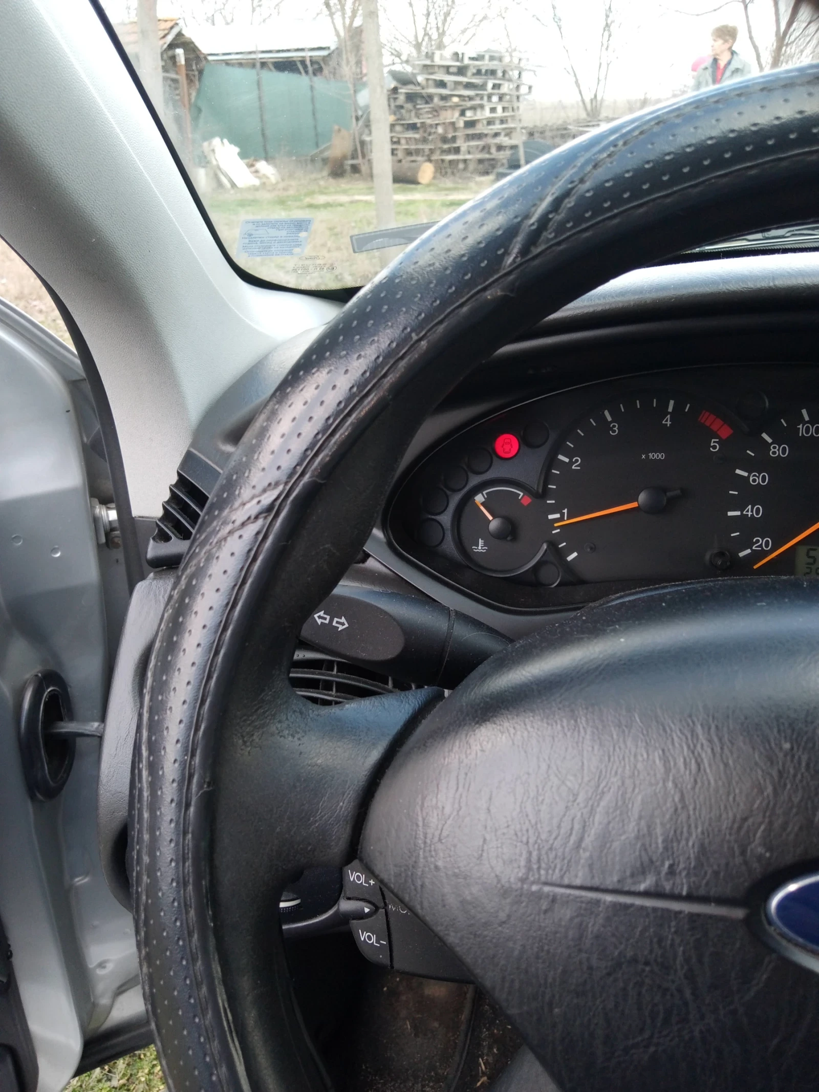 Ford Focus 1.8TDCI.  100KC - изображение 7