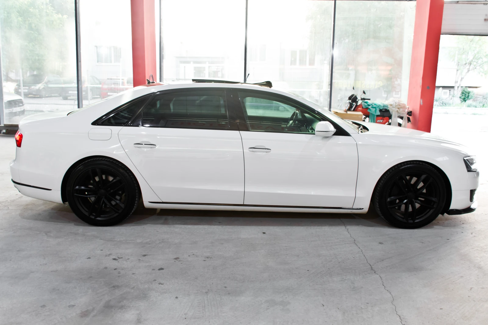 Audi A8 Long * FACE* 520кс - изображение 4