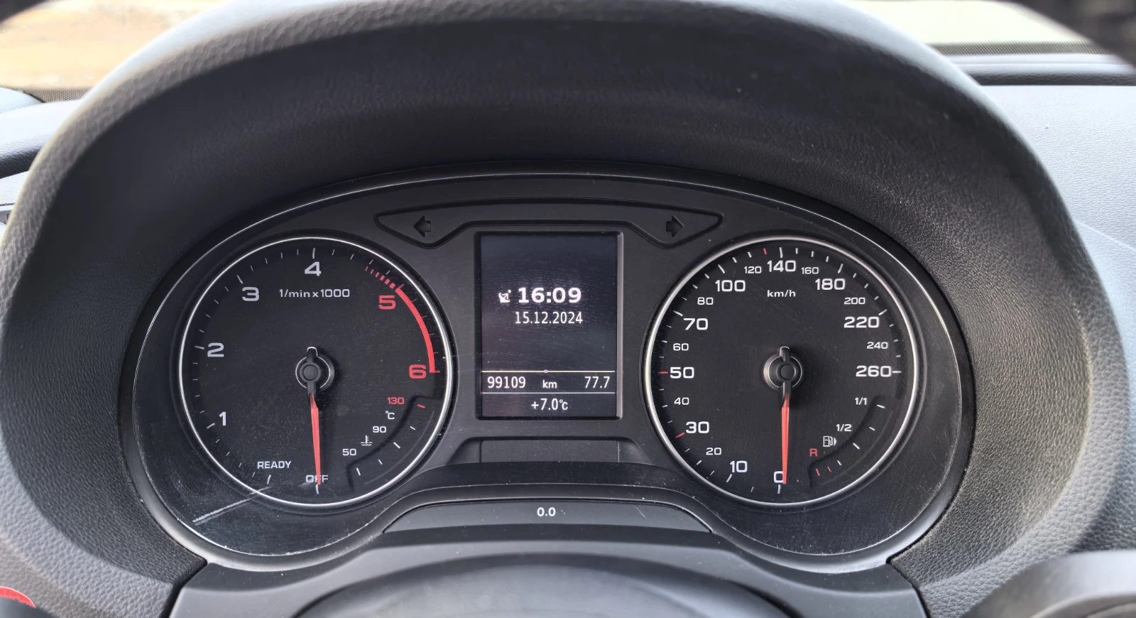 Audi A3 1.6 TDI Black Edition | Mobile.bg — изображение 13