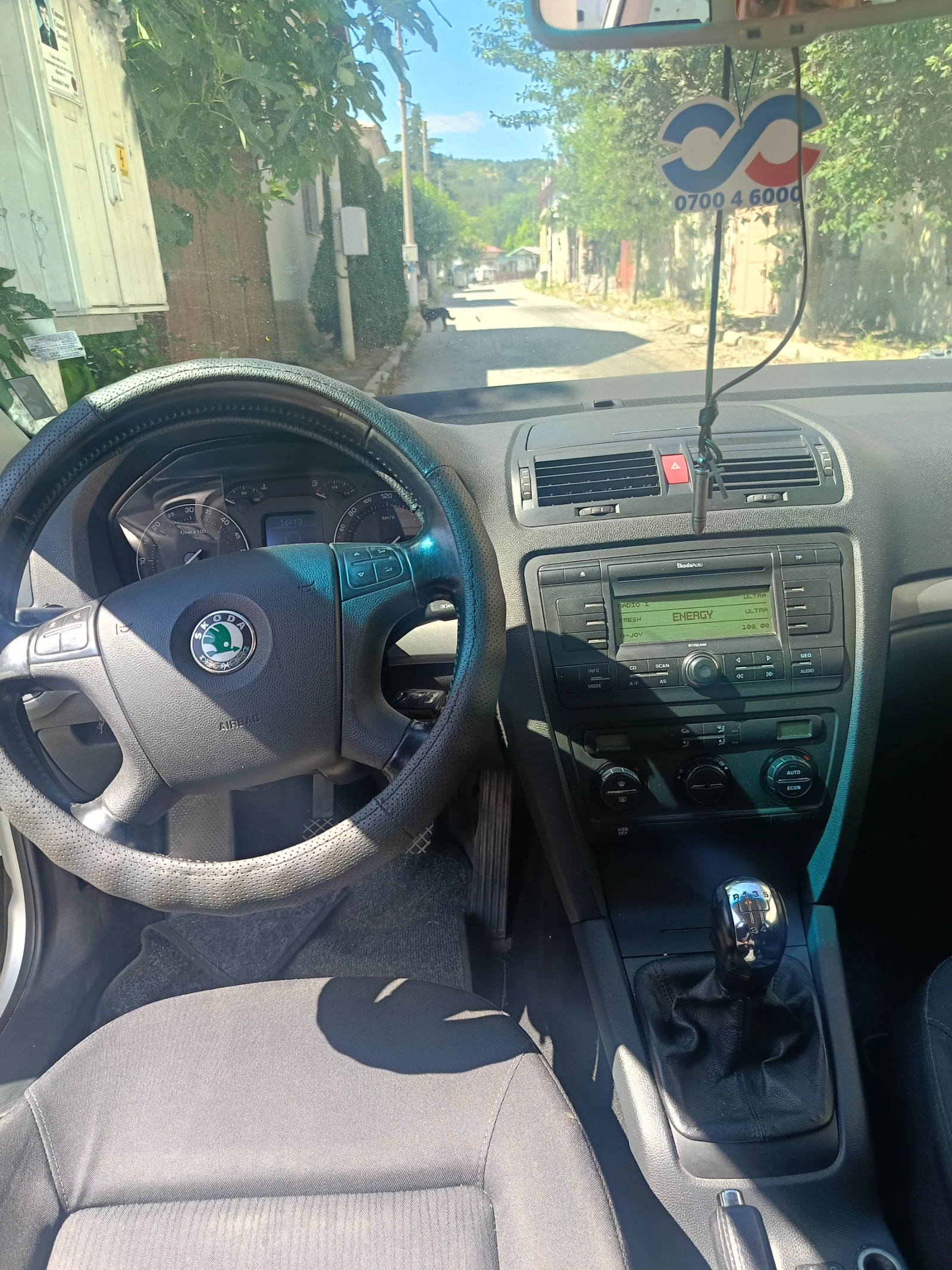 Skoda Octavia  - изображение 8