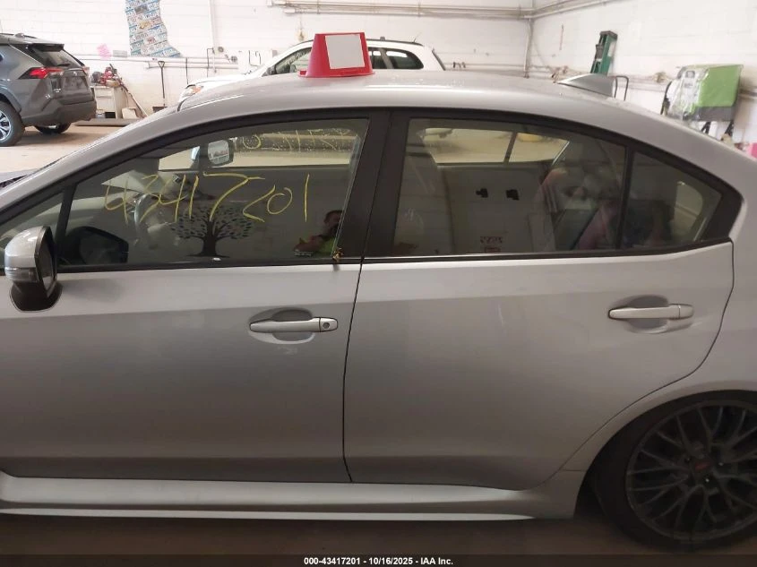 Subaru WRX 2.5L H-4 DOHC, VVT, TURBO, 305HP All Wheel Drive - изображение 6