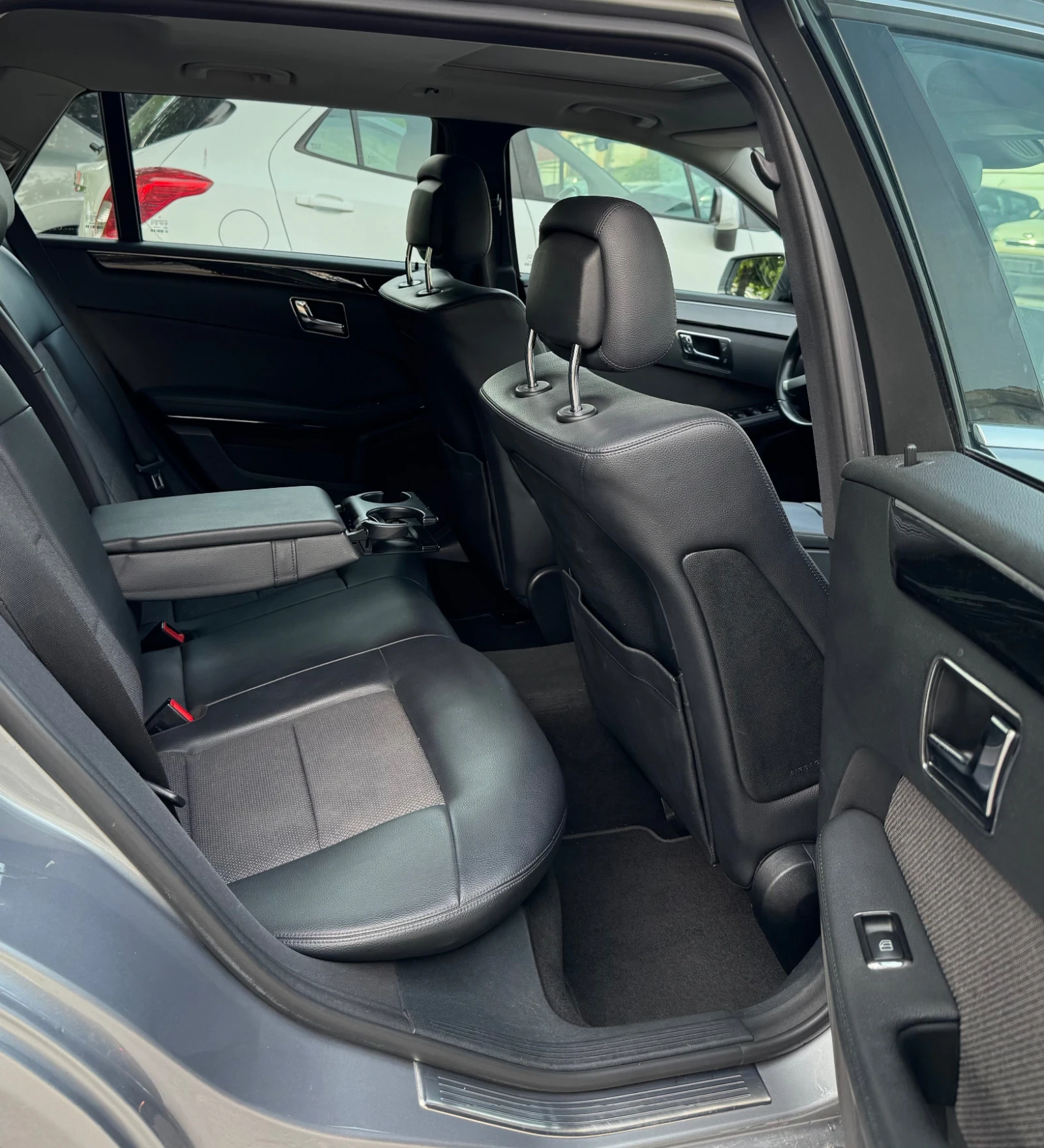 Mercedes-Benz E 300 * CDI * V6 * 7G - TRONIC * AVANTGARDE *  | Mobile.bg   12