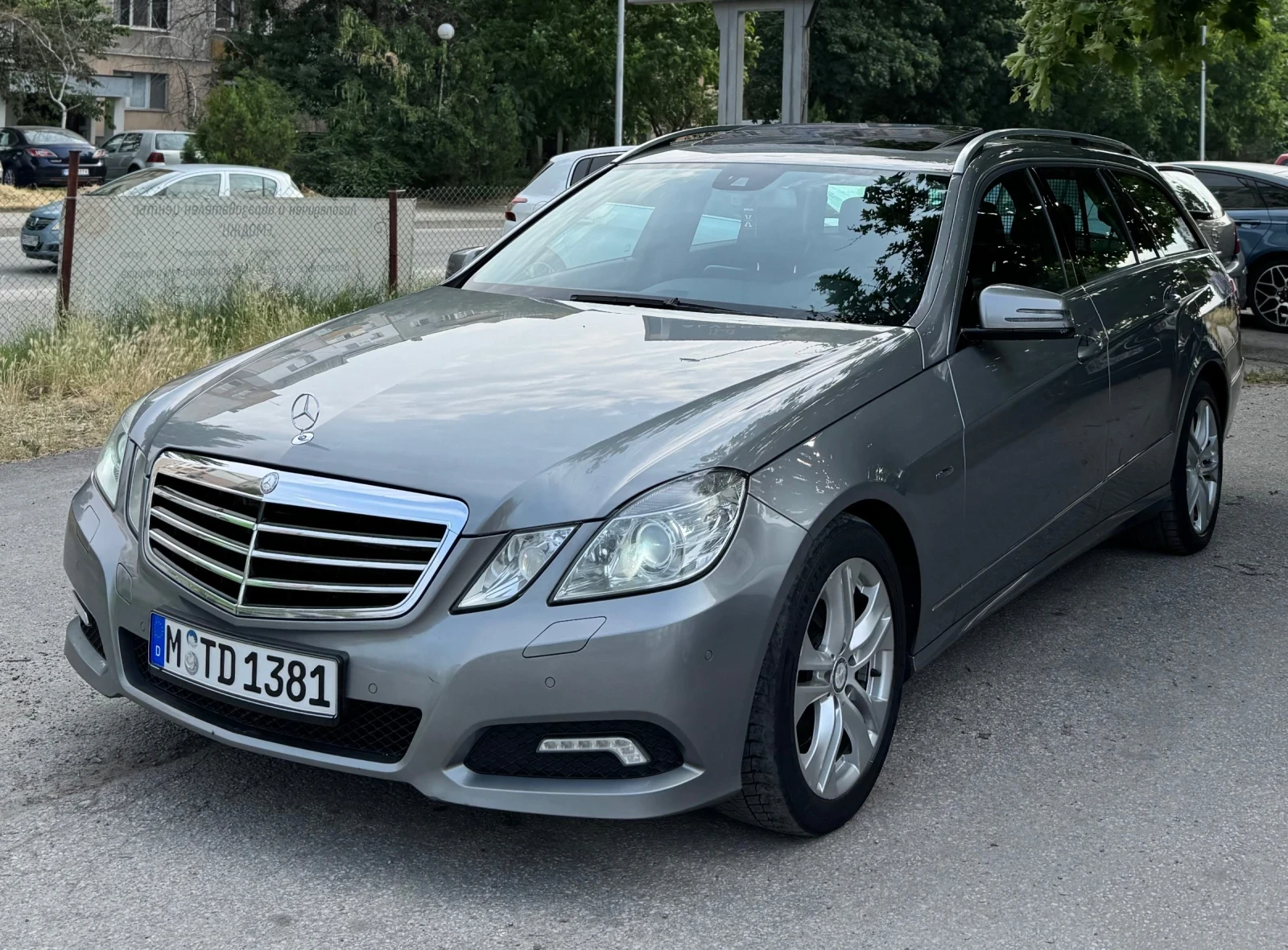 Mercedes-Benz E 300 * CDI * V6 * 7G - TRONIC * AVANTGARDE *  | Mobile.bg   1