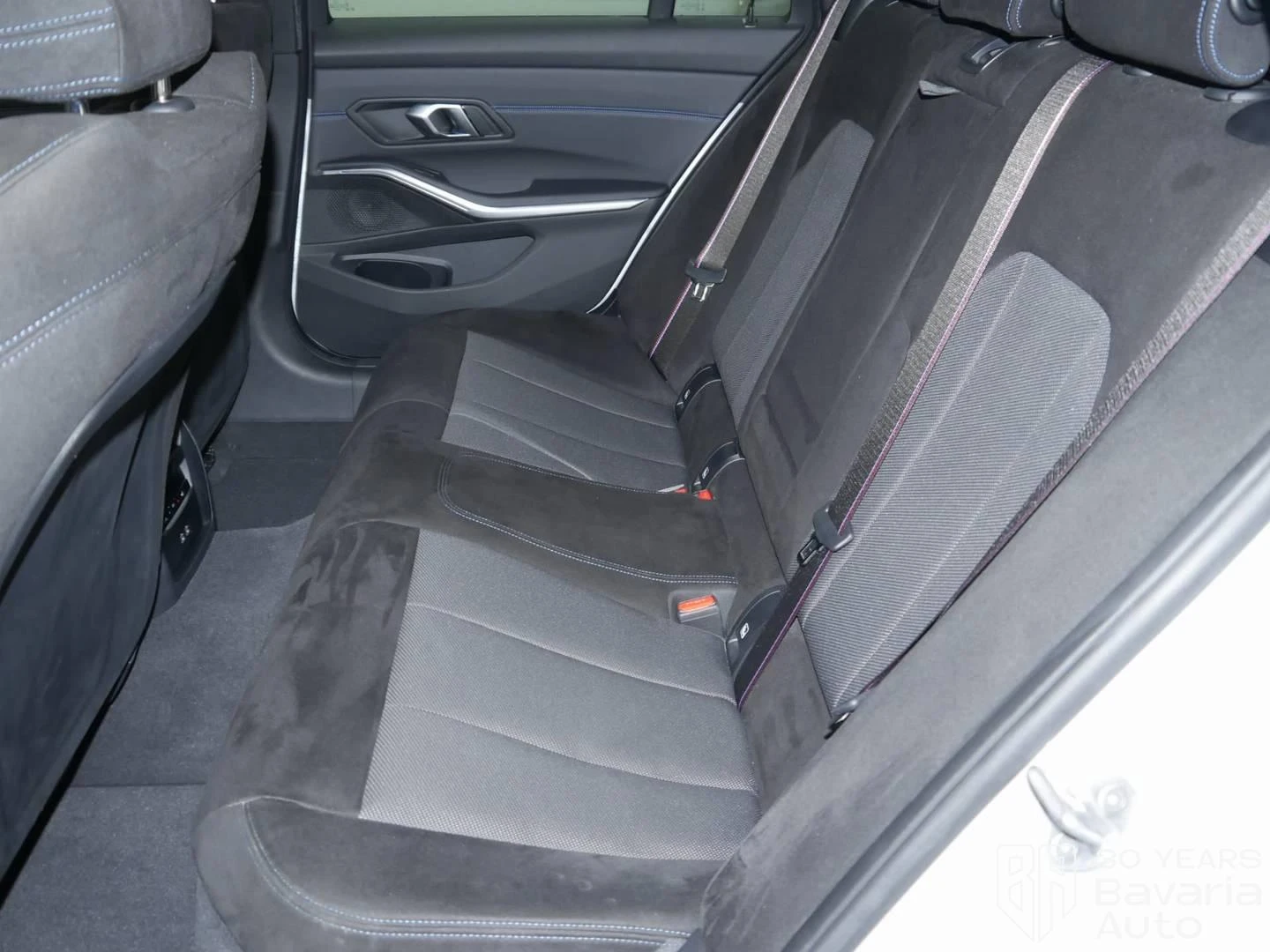 BMW 320 d Touring M Sport Paket Sportautomatic | Mobile.bg   8