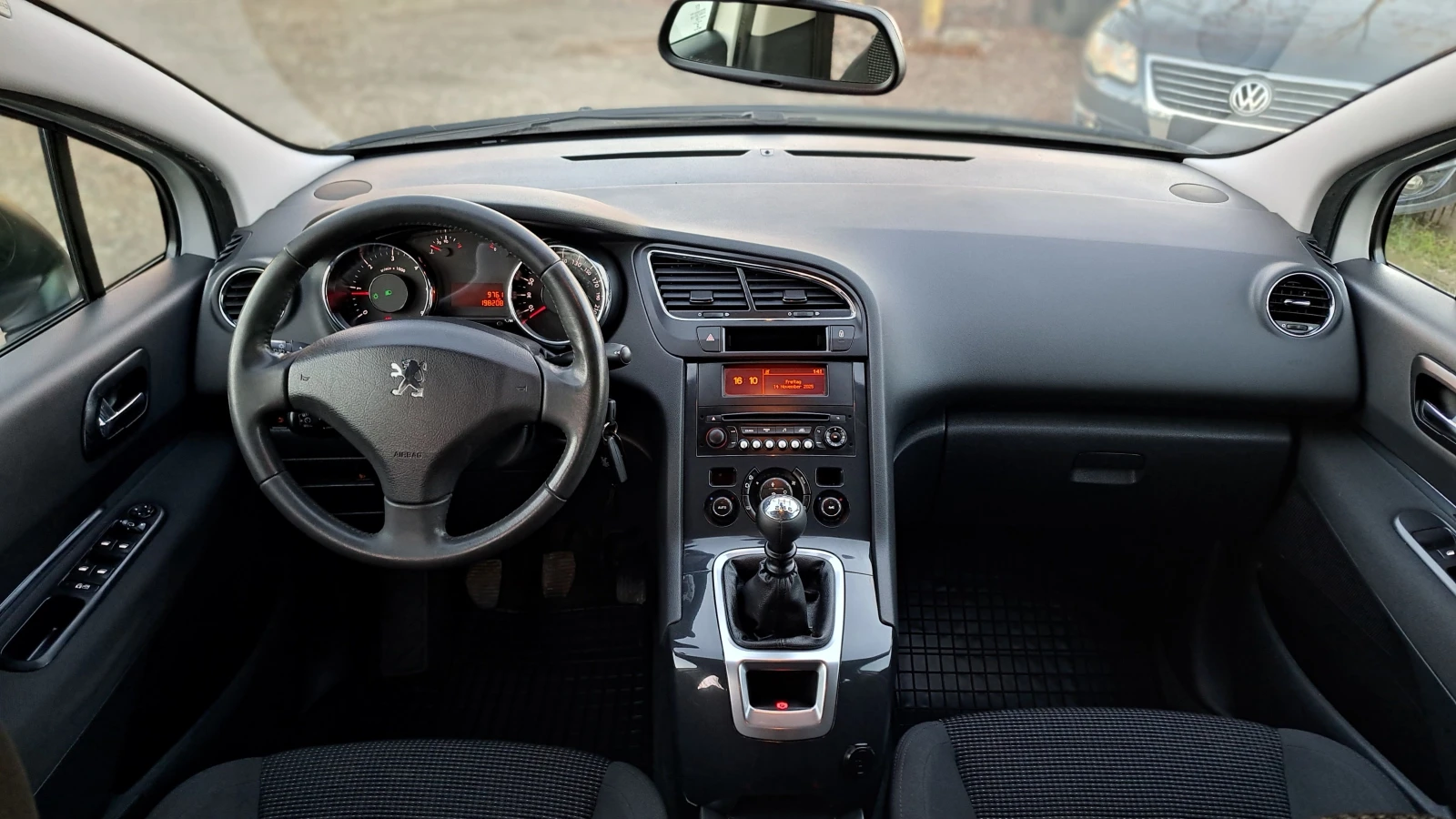 Peugeot 5008 ПЪЛНА СЕРВИЗНА ИСТОРИЯ  - изображение 9