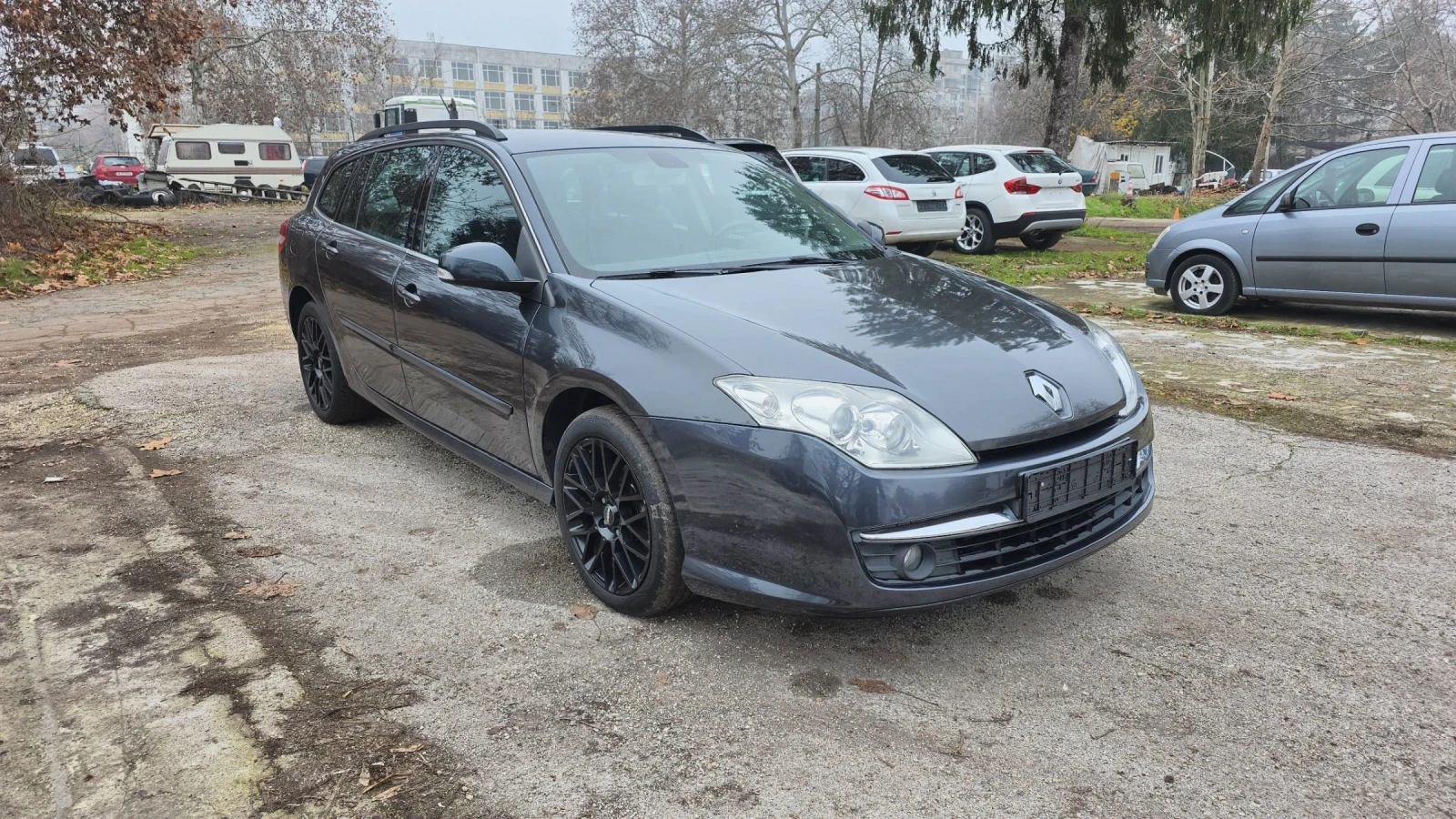 Renault Laguna 2.0dci - изображение 2