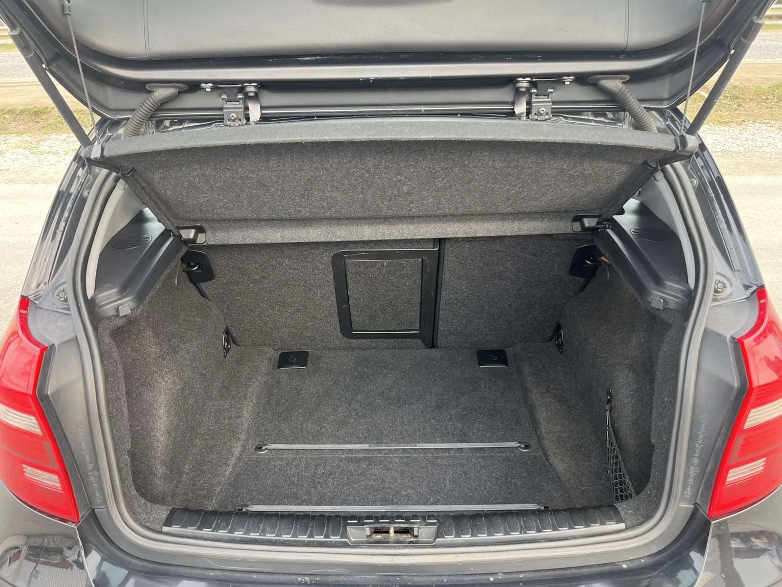 BMW 116 1.6I 121кс 6 СКОРОСТИ EURO 4 КЛИМАТРОНИК КСЕНОН, снимка 14 - Автомобили и джипове - 53713388