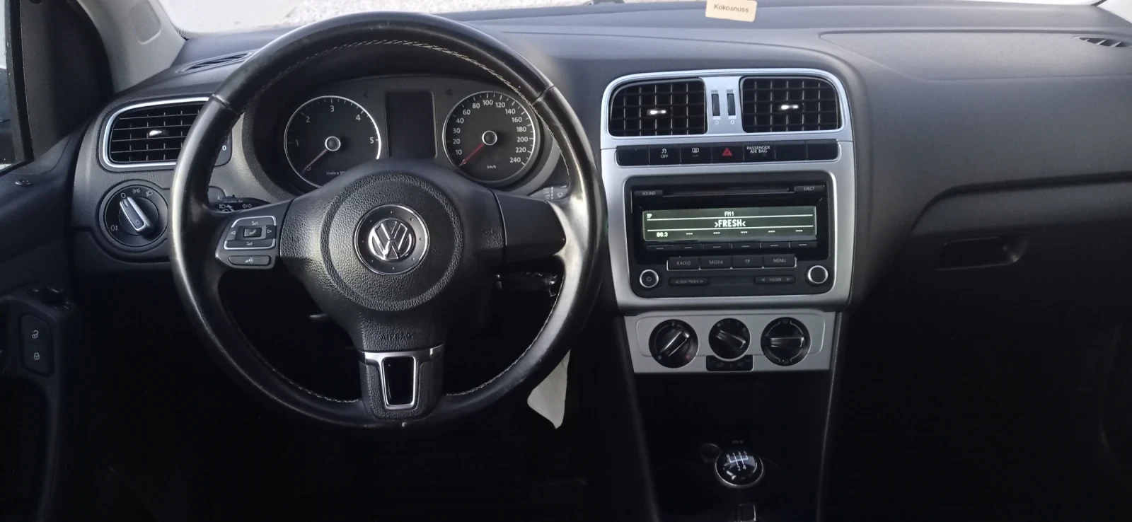 VW Polo 1.6TDI, снимка 7 - Автомобили и джипове - 53953968