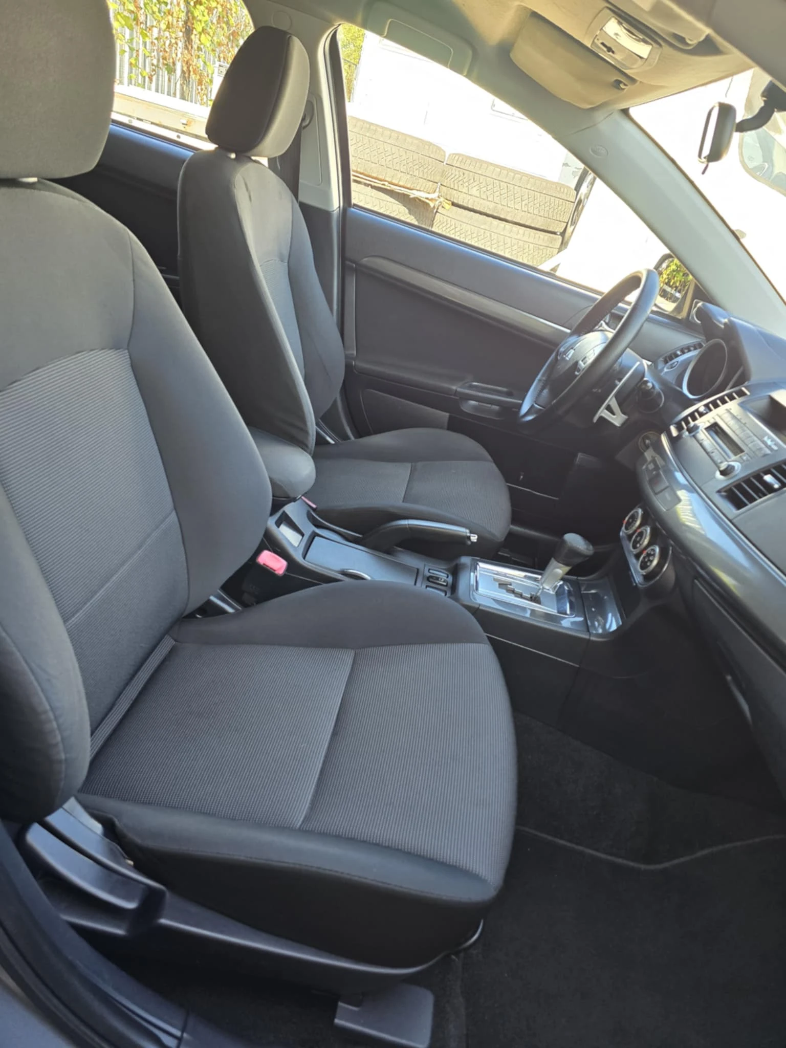 Mitsubishi Lancer 1.8i АВТОМАТИК, снимка 11 - Автомобили и джипове - 53967089