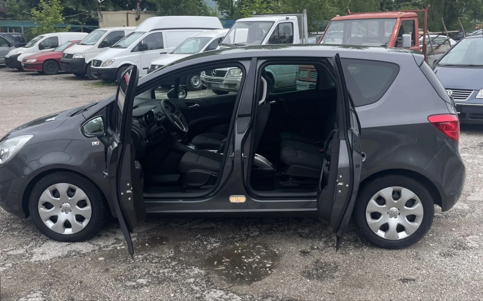 Opel Meriva 1.7 CDTI, снимка 9 - Автомобили и джипове - 54031689