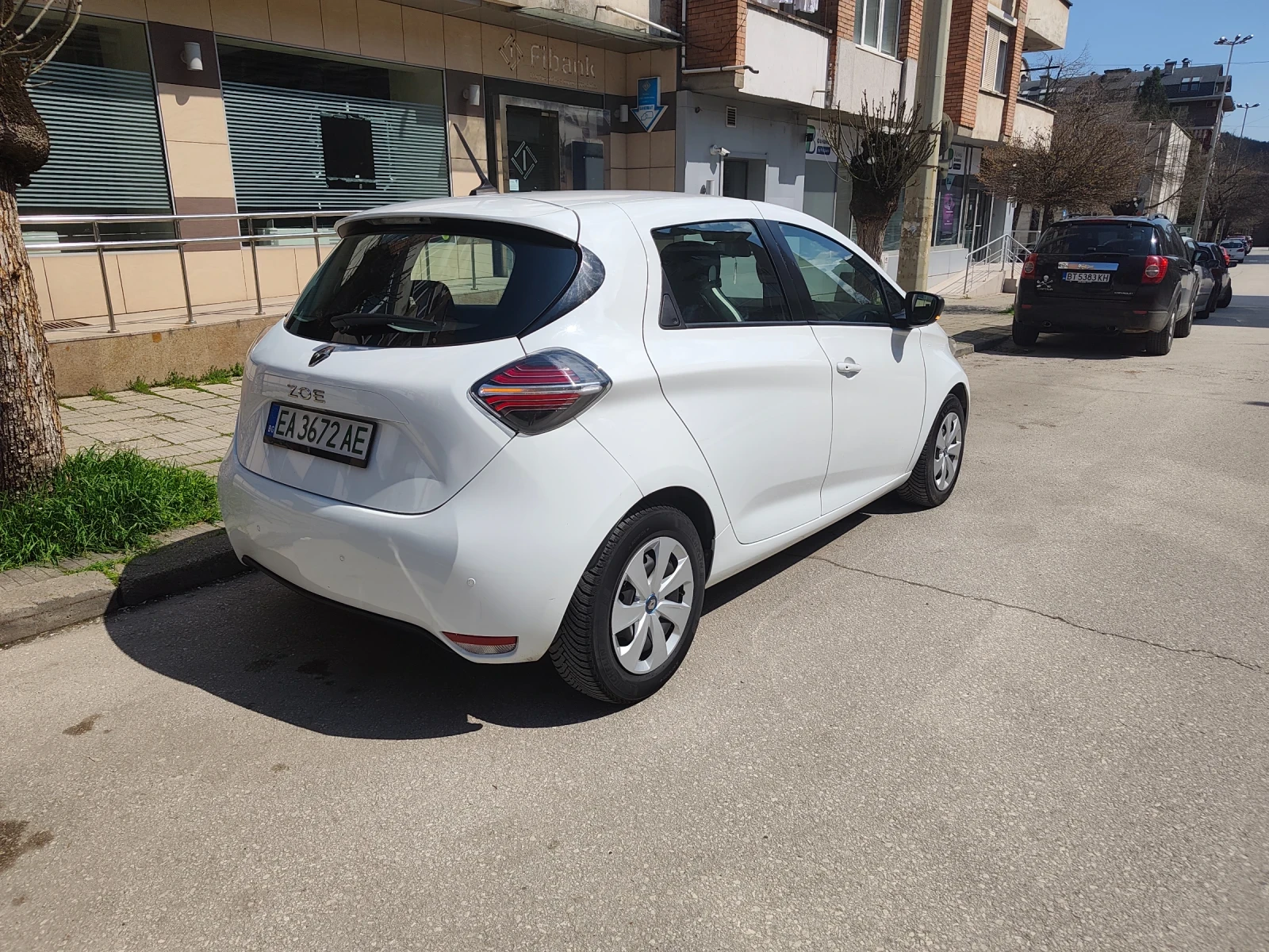 Renault Zoe 52 kWh Термо помпа, снимка 4 - Автомобили и джипове - 54098160
