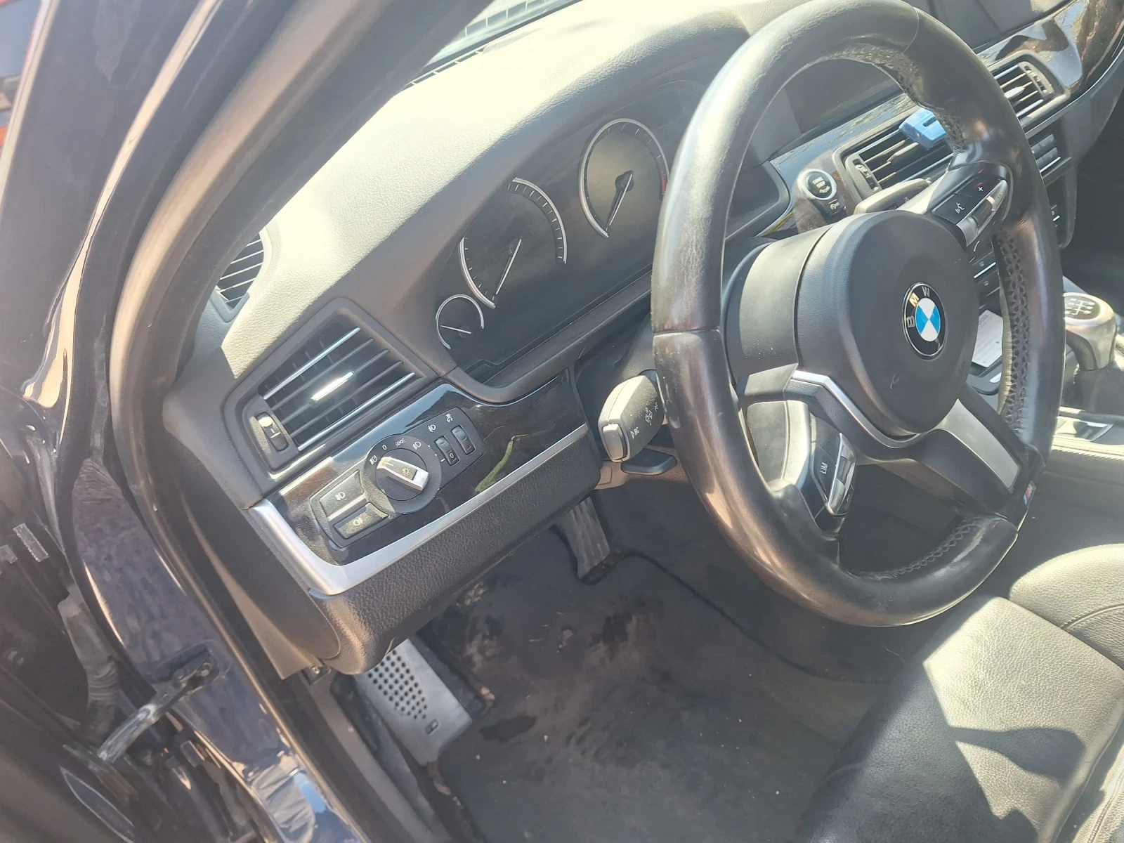 BMW 520, снимка 16 - Автомобили и джипове - 54230481