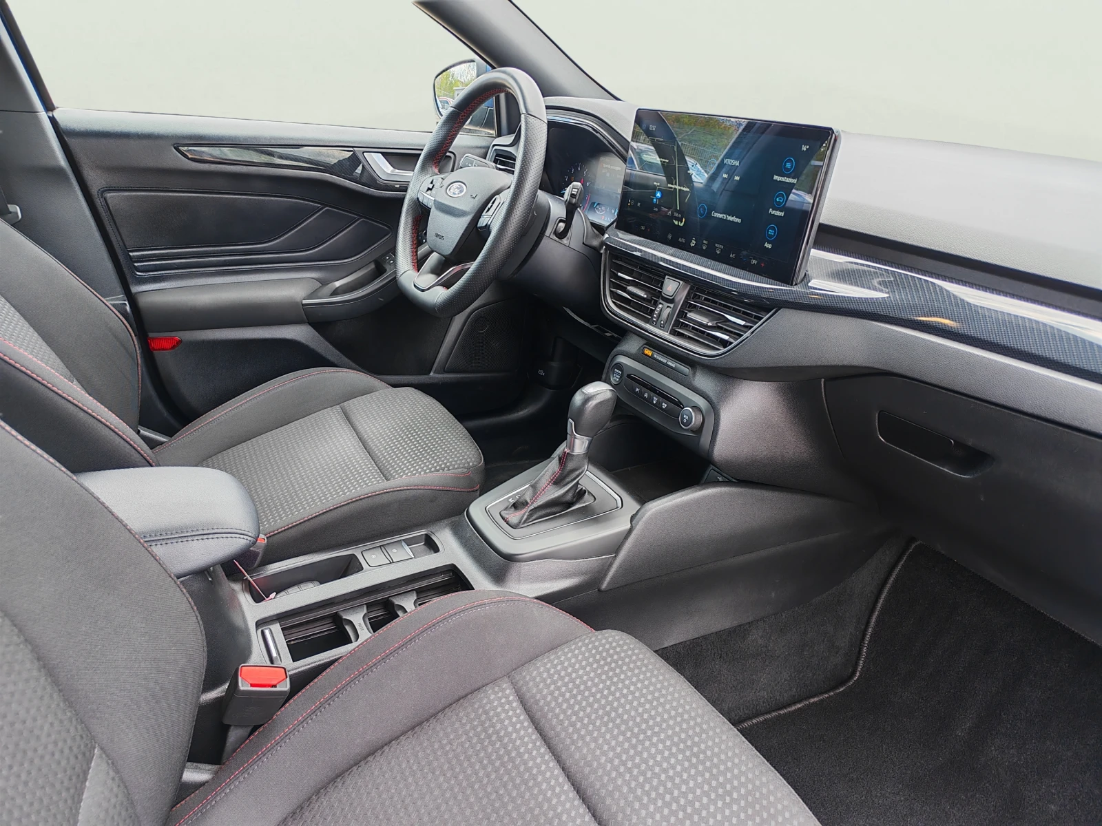 Ford Focus 1.0 EcoBoost, снимка 10 - Автомобили и джипове - 54297096