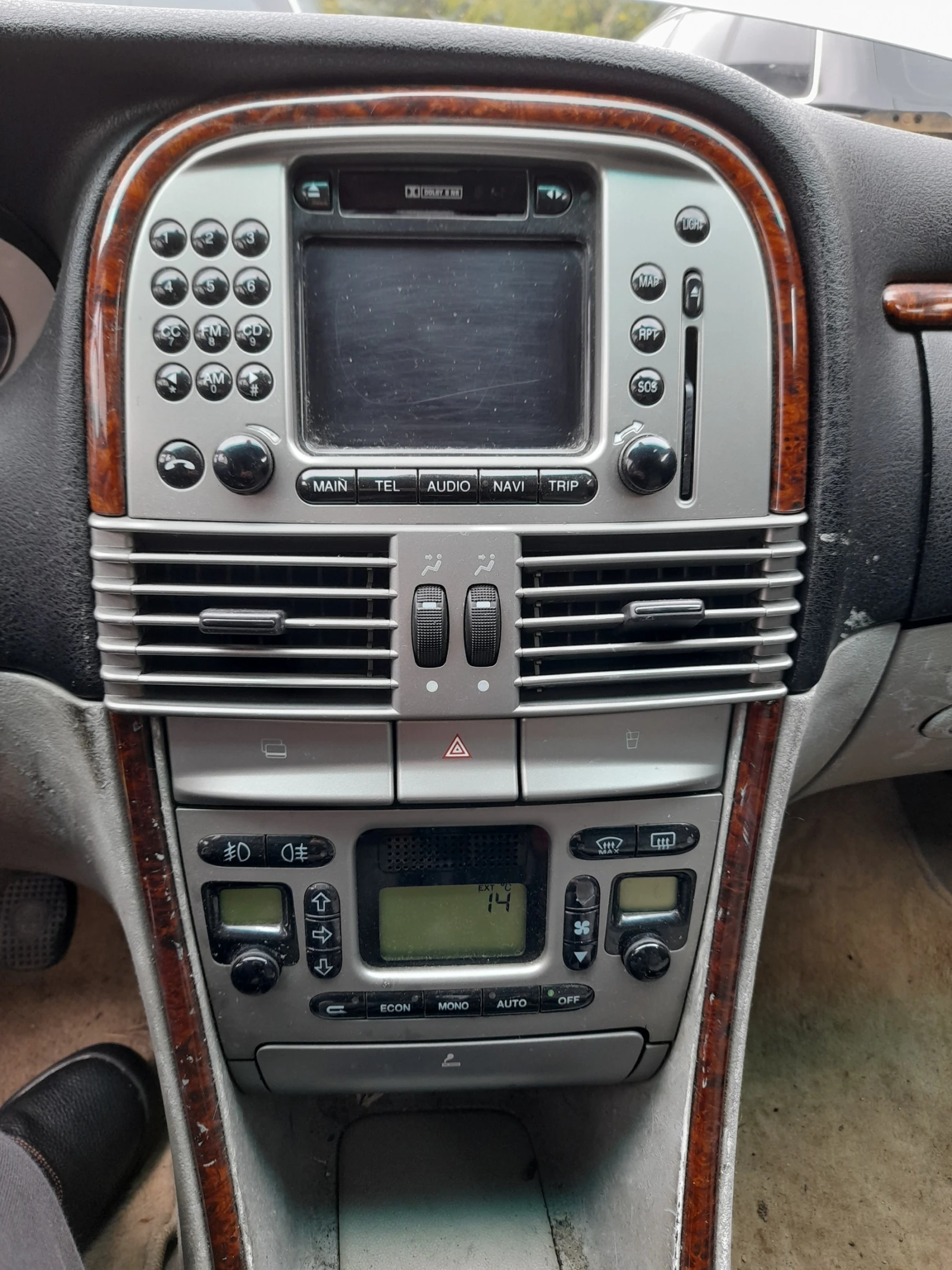 Lancia Lybra 2.4Jtd НИСКИ ЦЕНИ, снимка 13 - Автомобили и джипове - 54330865