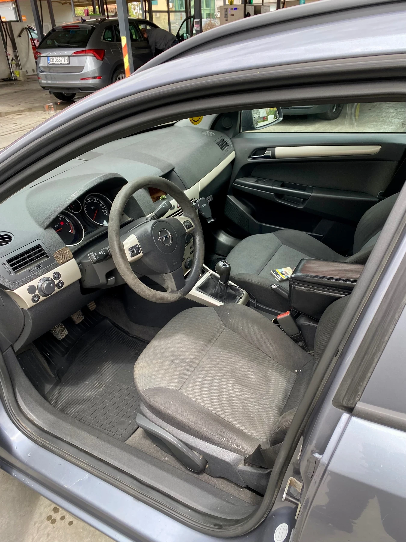 Opel Astra 1.7 cdti , снимка 5 - Автомобили и джипове - 54492278