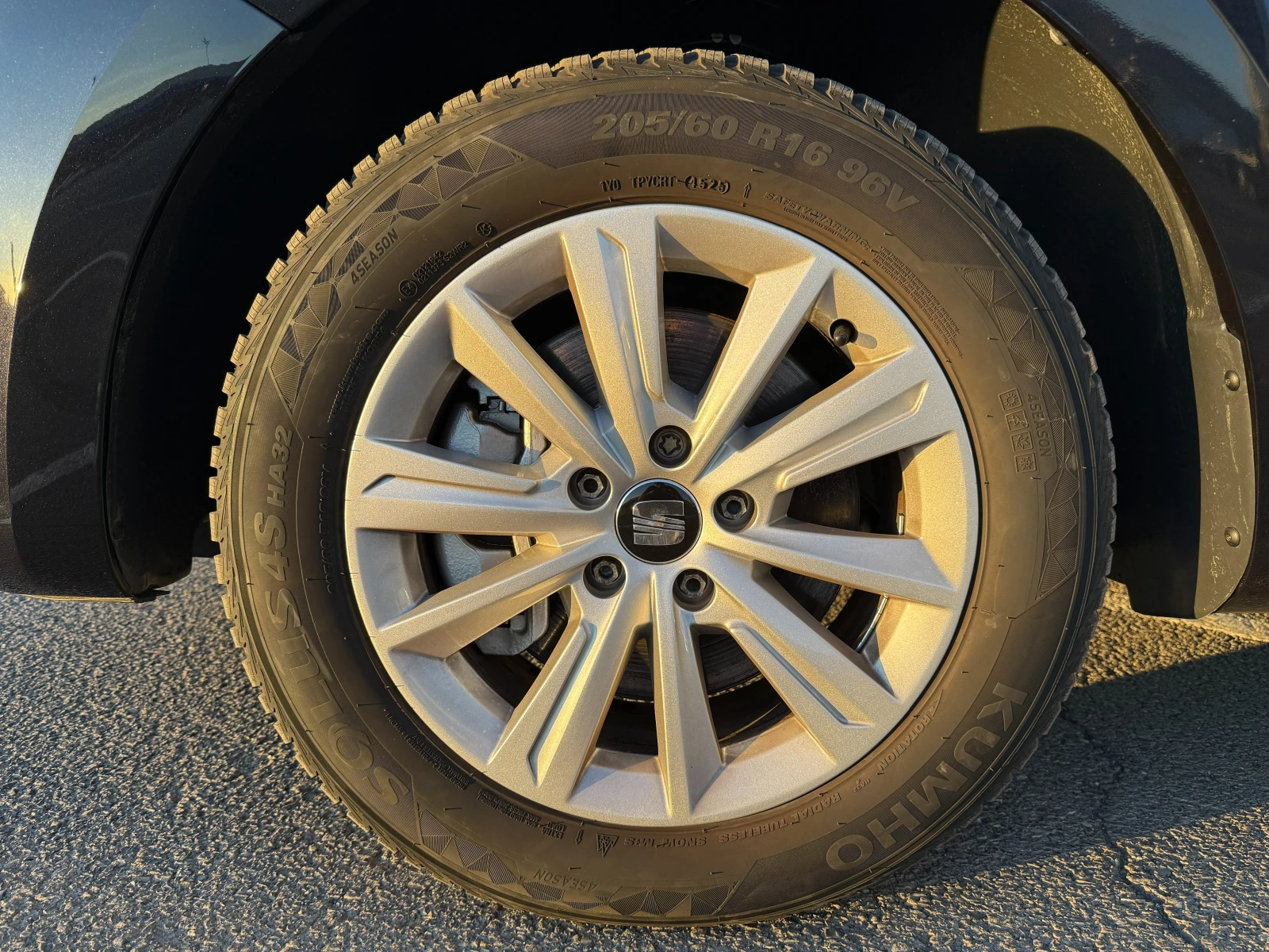 Seat Alhambra Bi-Xenon* 7 места* 2.0TDI* 150кс* РЪЧНА* 111 931км, снимка 17 - Автомобили и джипове - 54569657