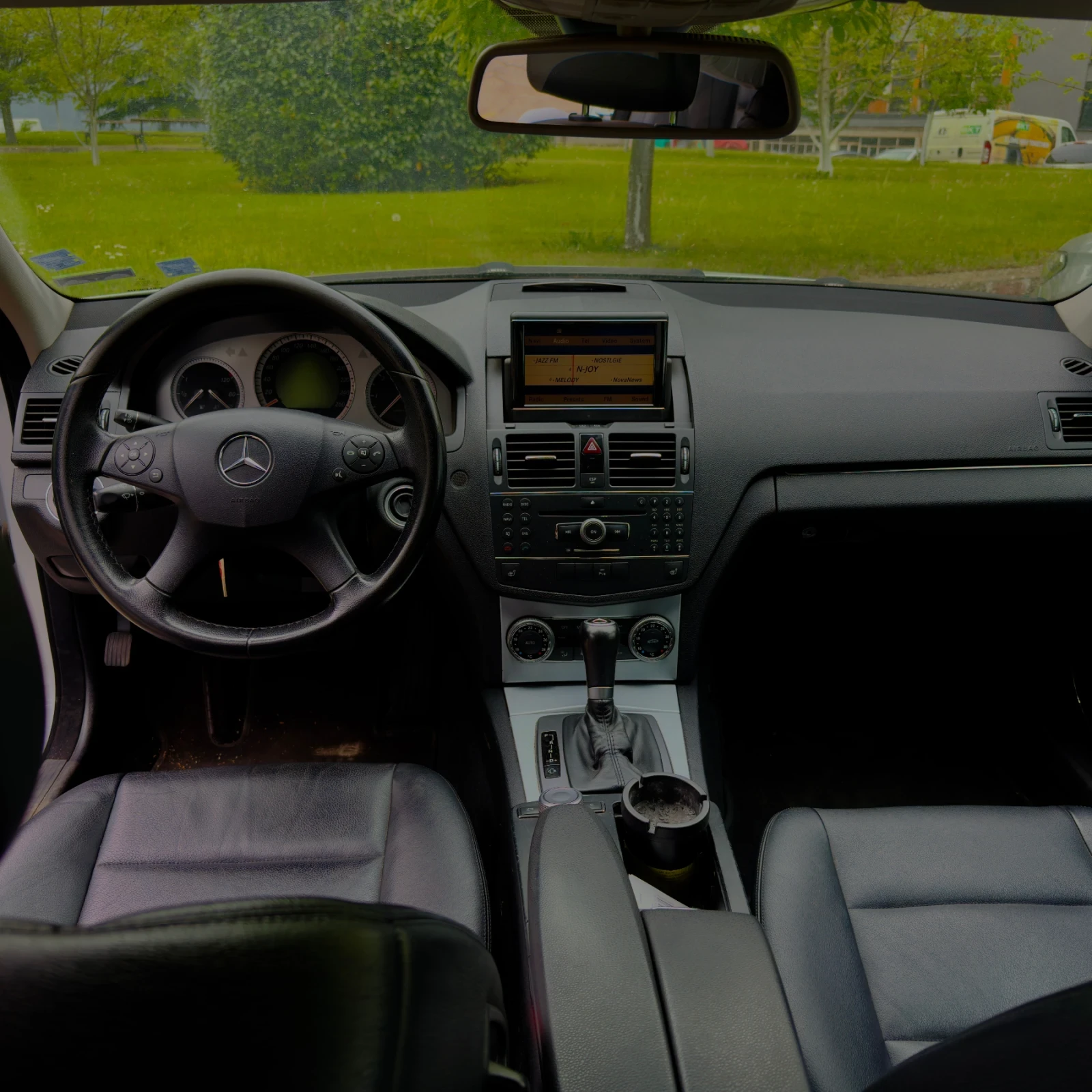 Mercedes-Benz C 220 CDI закупен нов от BALKAN STAR, снимка 4 - Автомобили и джипове - 54752688