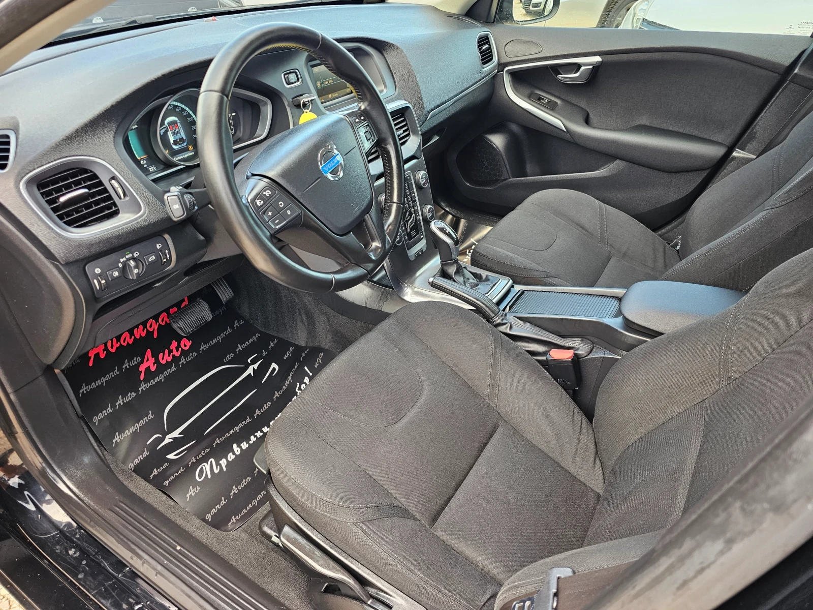 Volvo V40 1.6D, 115�.�., ���������  | Mobile.bg � ����������� 8