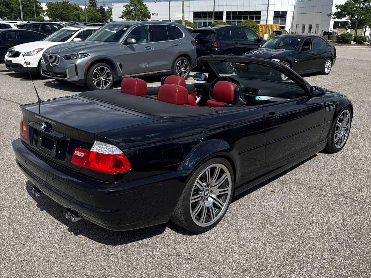 BMW M3 * CARFAX * БЕЗ ПЪРВОНАЧАЛНА ВНОСКА, снимка 3 - Автомобили и джипове - 54935500