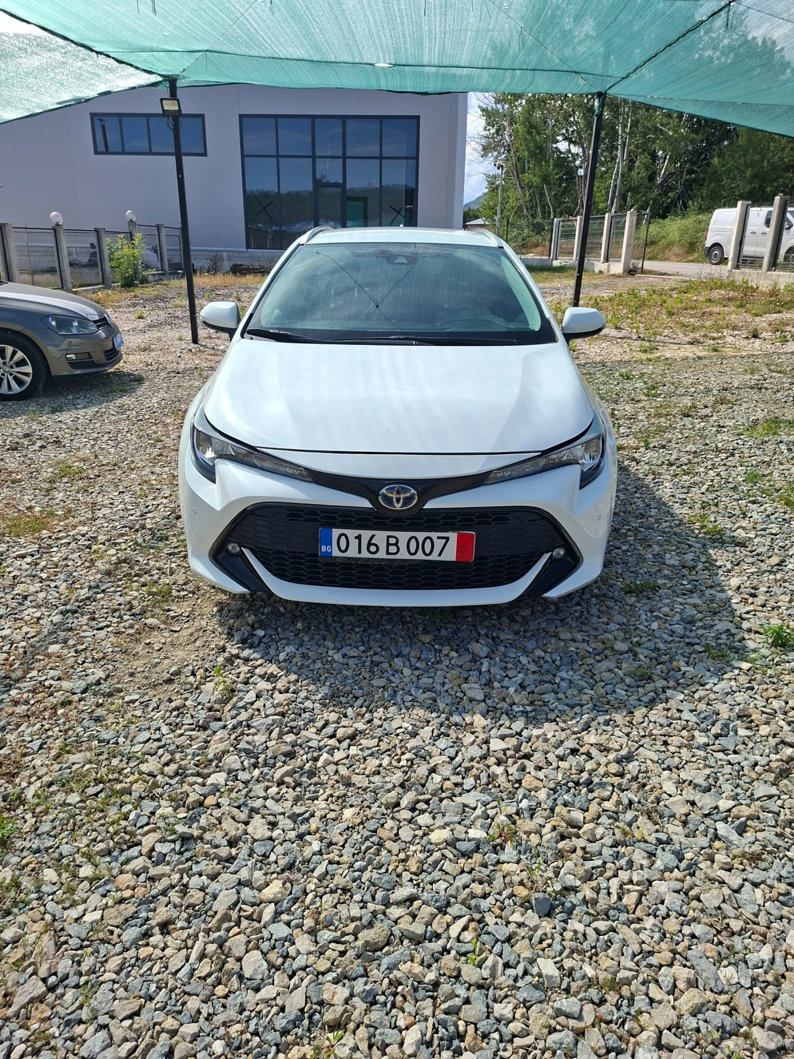Toyota Corolla 1.8 HYBRiD | Mobile.bg � ����������� 2