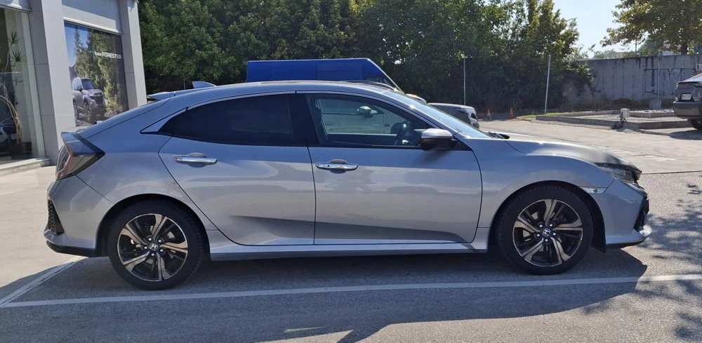 Honda Civic 1.5 i-VTEC Turbo Prestige AT, снимка 5 - Автомобили и джипове - 55651902