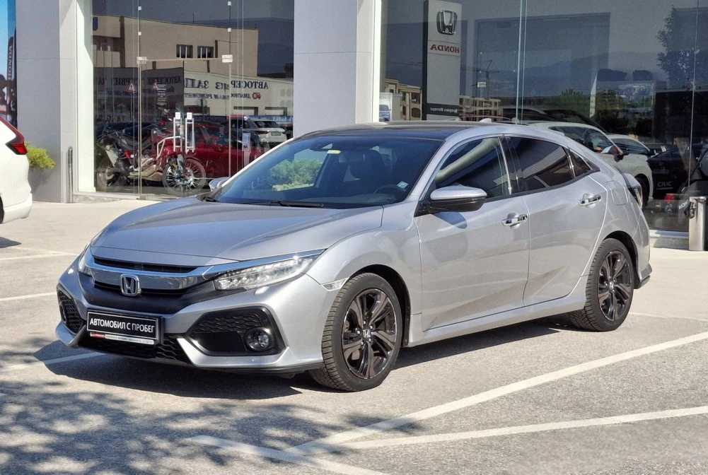 Honda Civic 1.5 i-VTEC Turbo Prestige AT, снимка 2 - Автомобили и джипове - 55651902